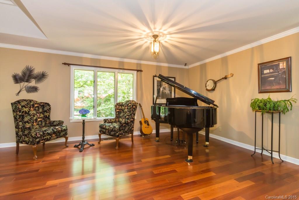 River Hills - Residential