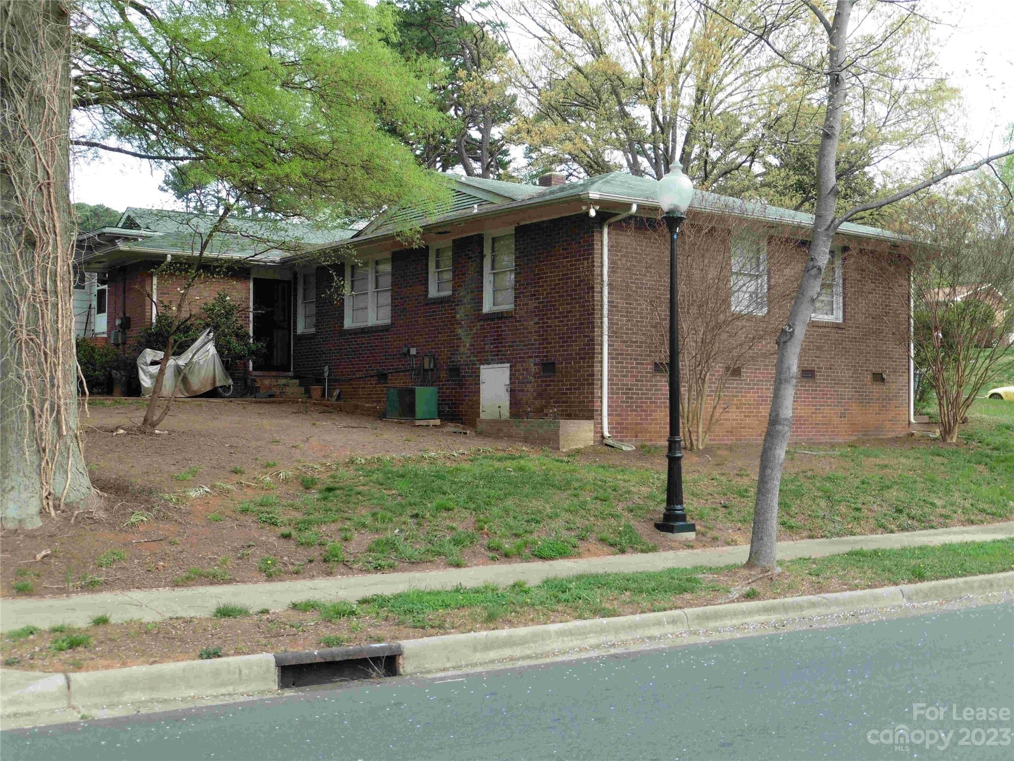 Mccrorey Heights - Residential Lease