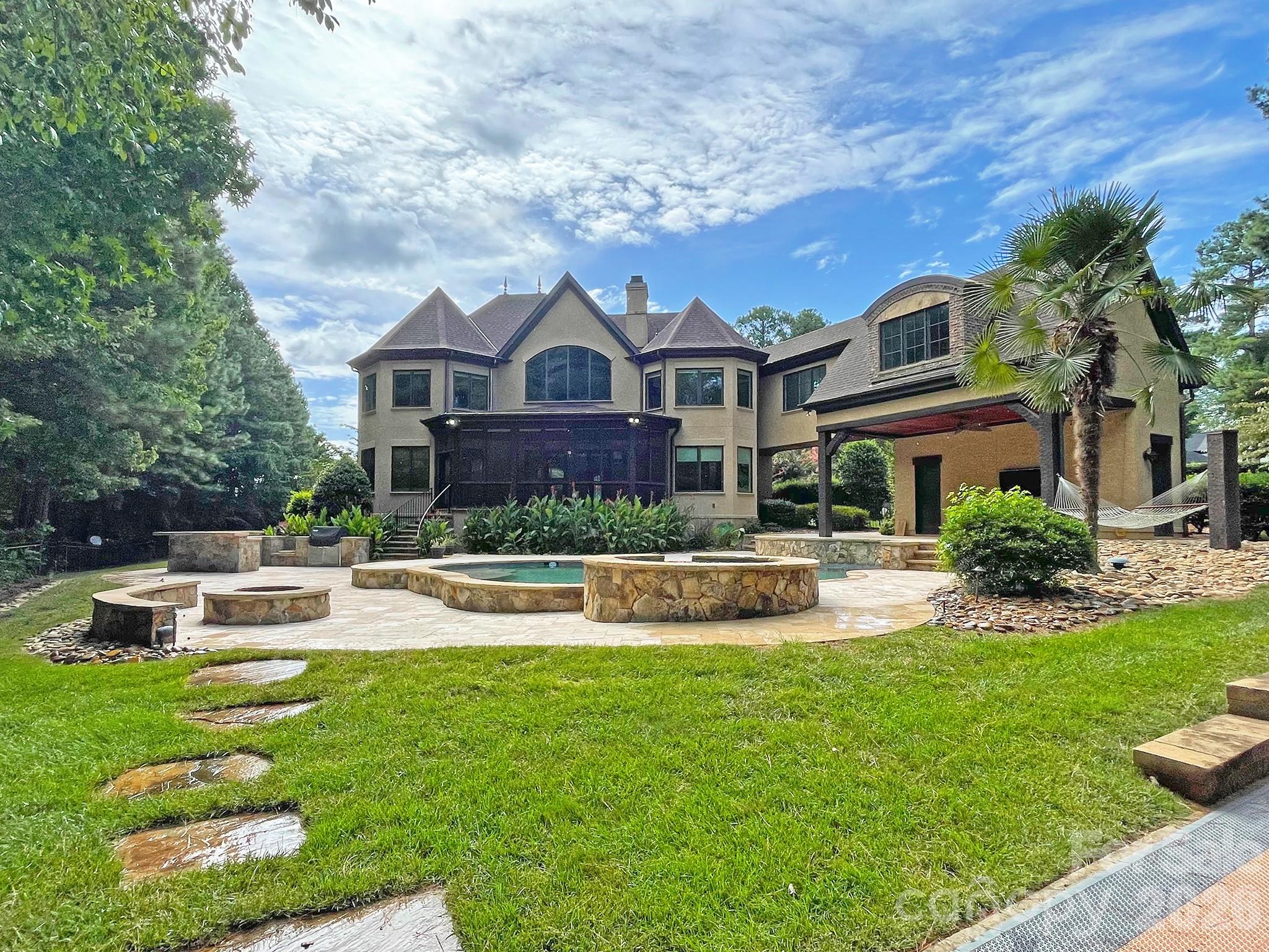 111 Quaker Road