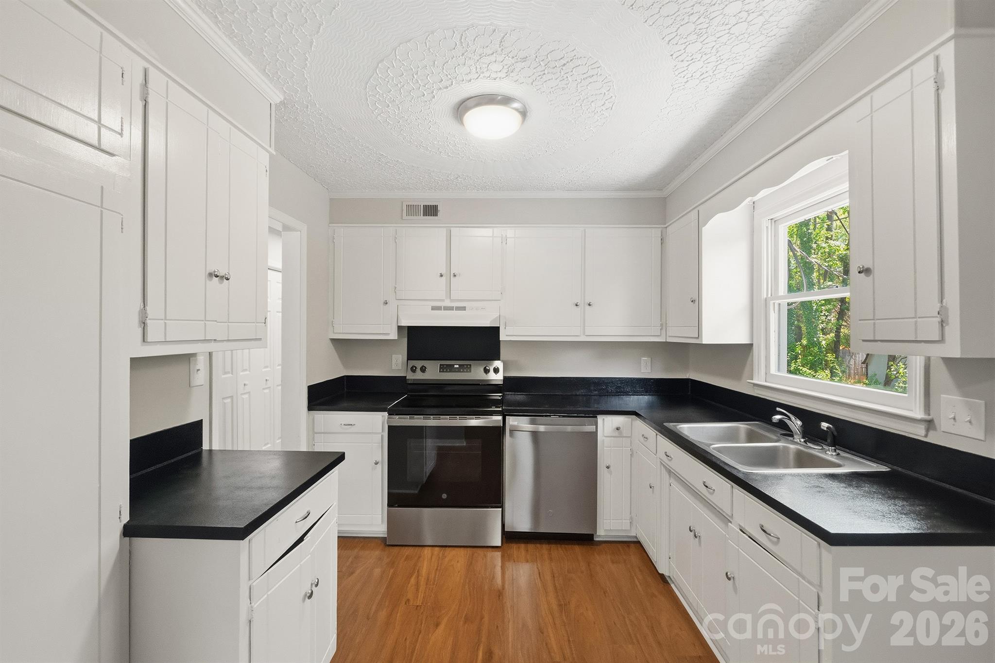 Crestview - Residential