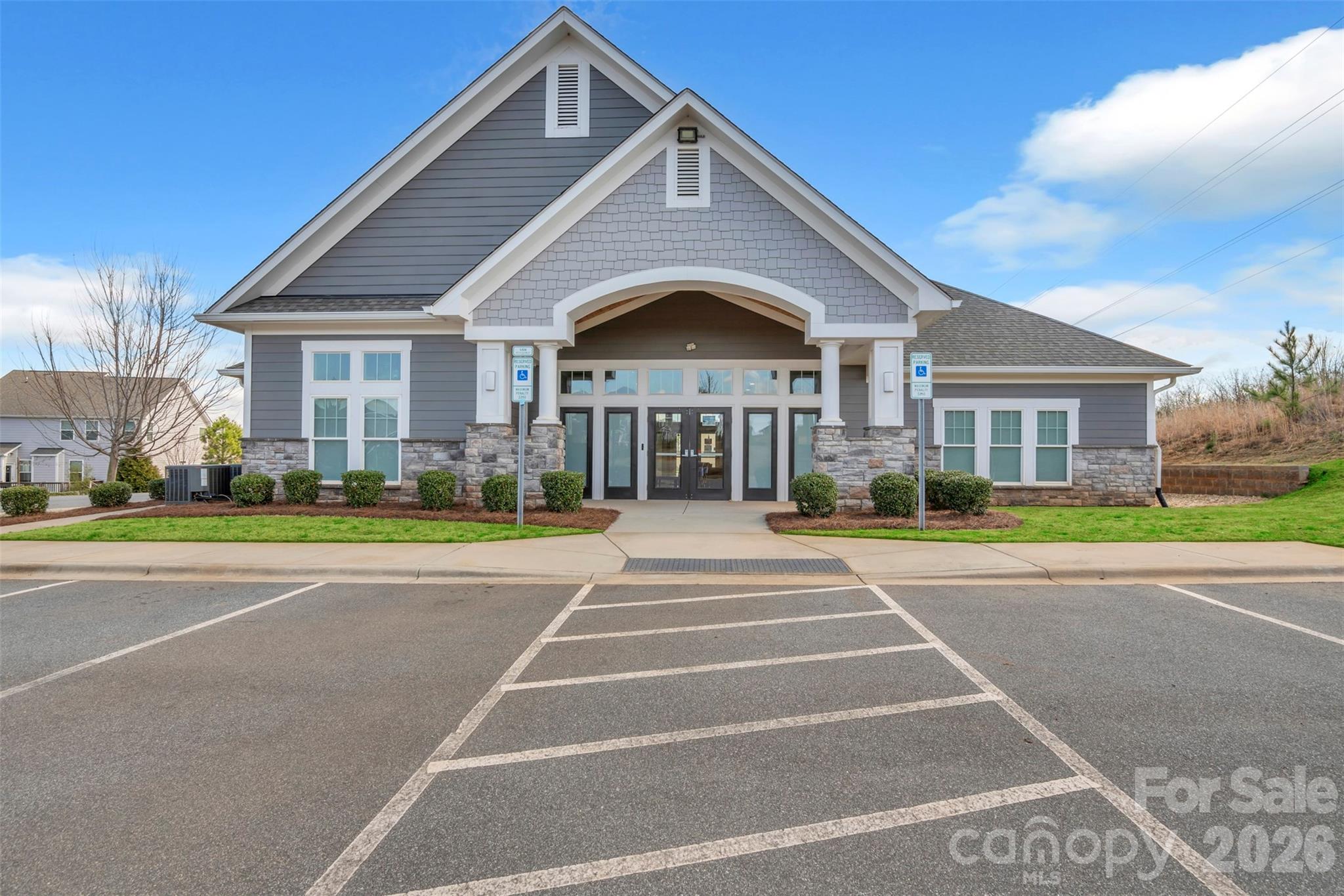 Robinson Oaks - Residential