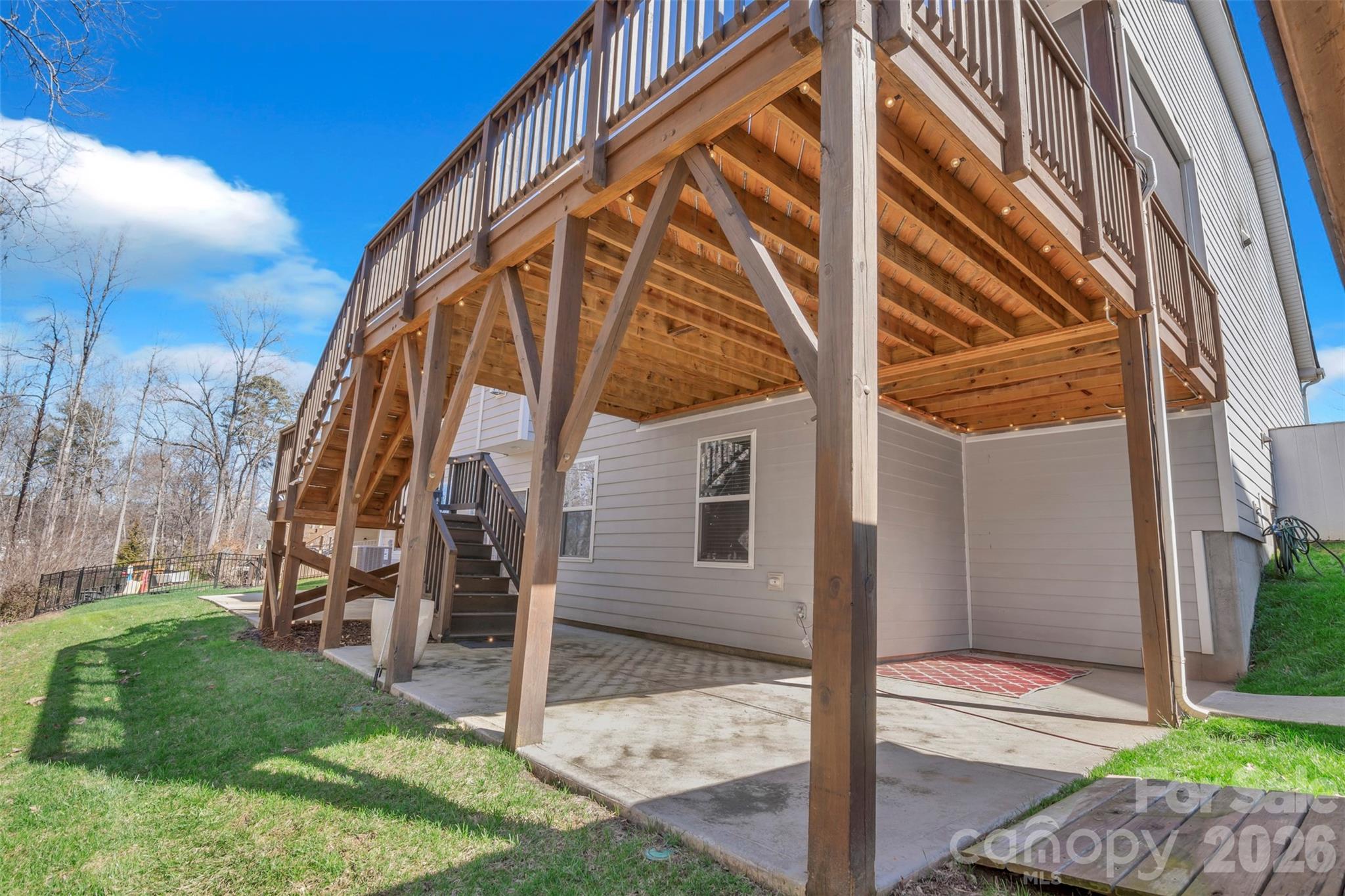 Robinson Oaks - Residential