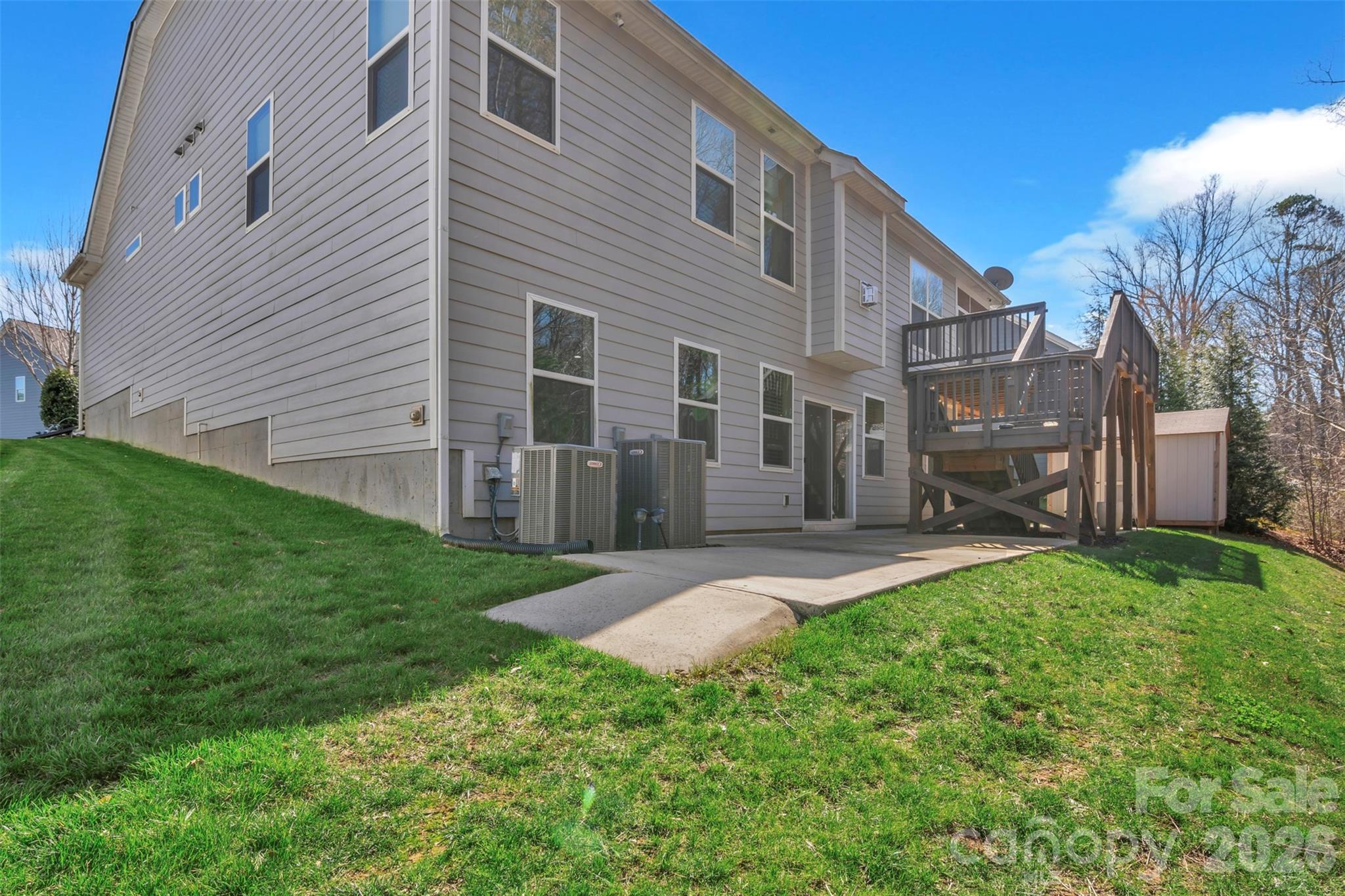 Robinson Oaks - Residential