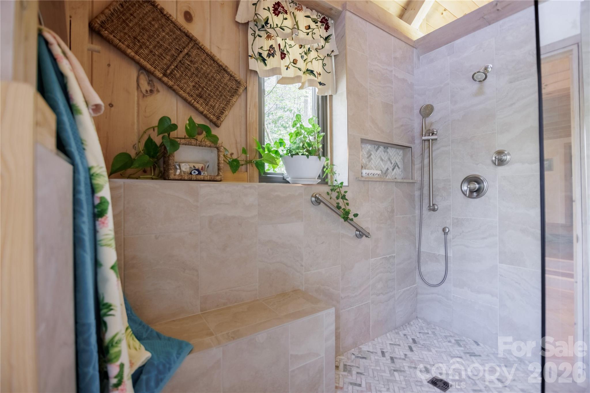 Glen Cannon - Residential