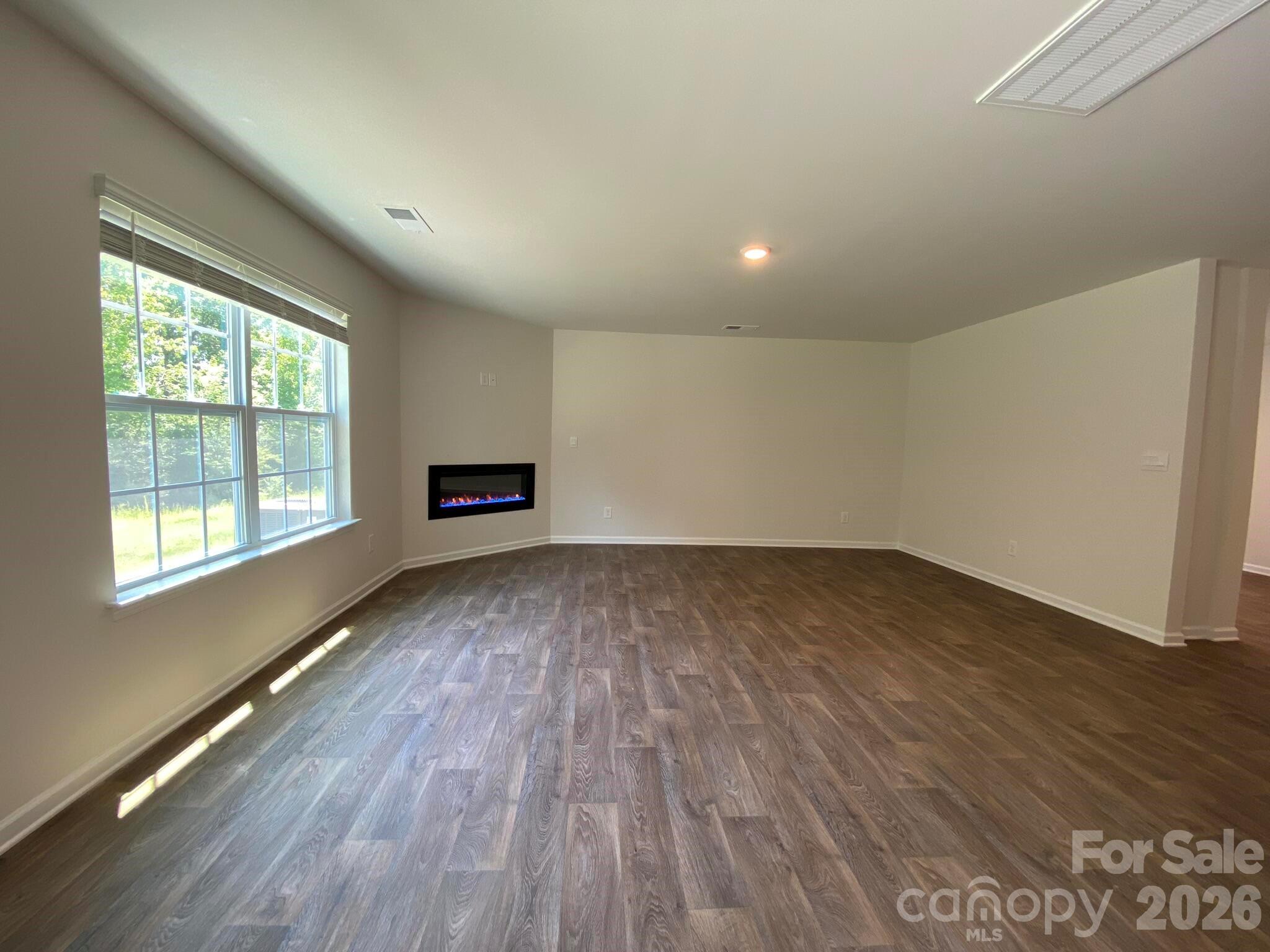 2209 Rolling Hills Drive