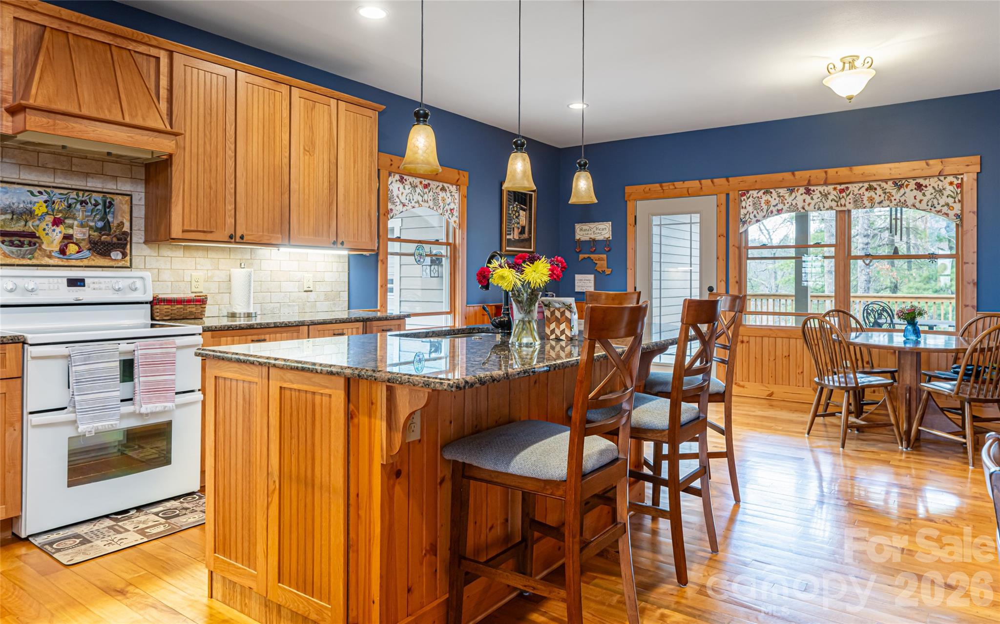 Pinnacle Falls - Residential