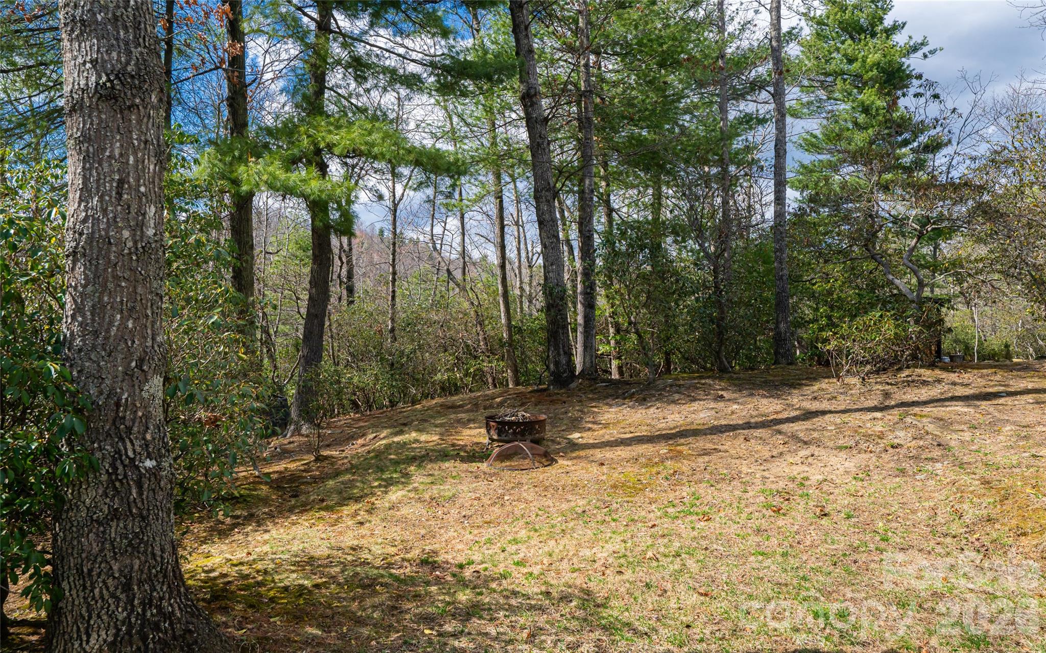 Pinnacle Falls - Residential