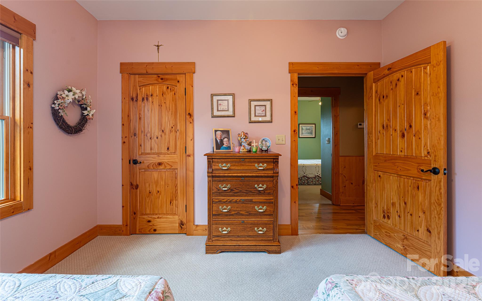 Pinnacle Falls - Residential