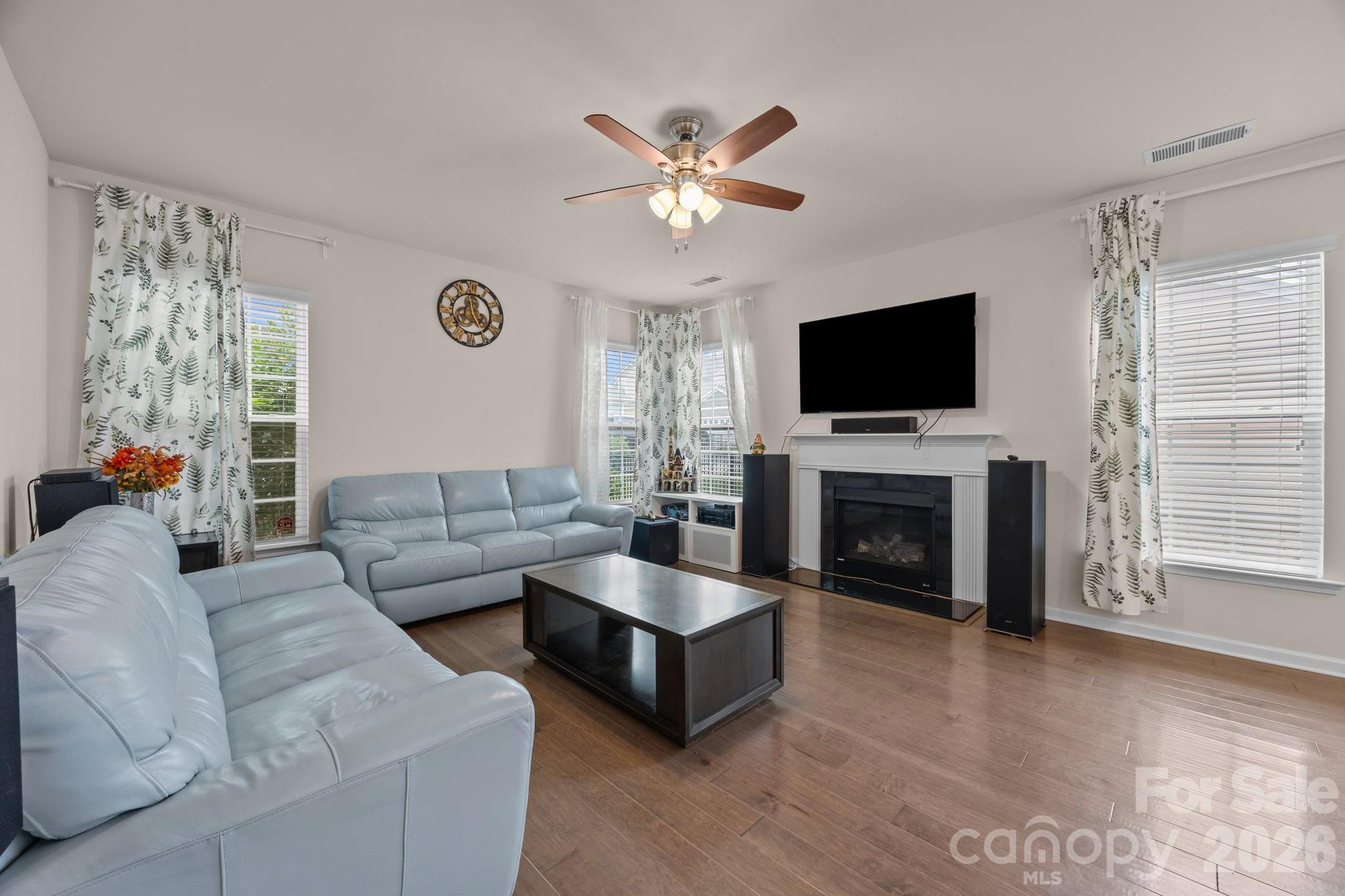Cameron Creek - Residential