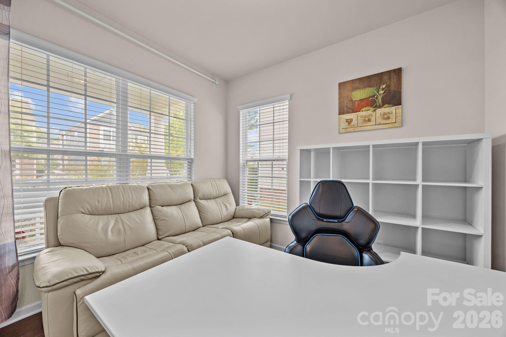 4028 Whittier Lane