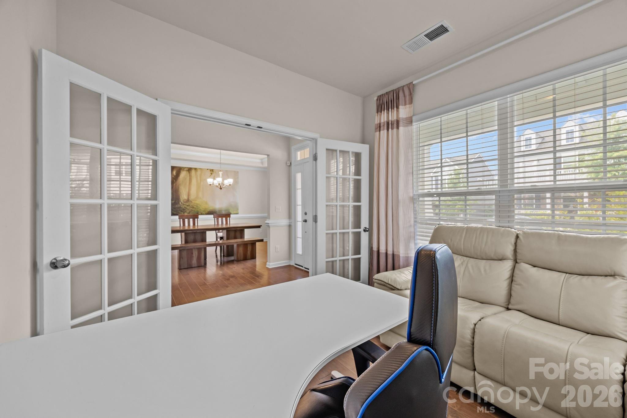 4028 Whittier Lane