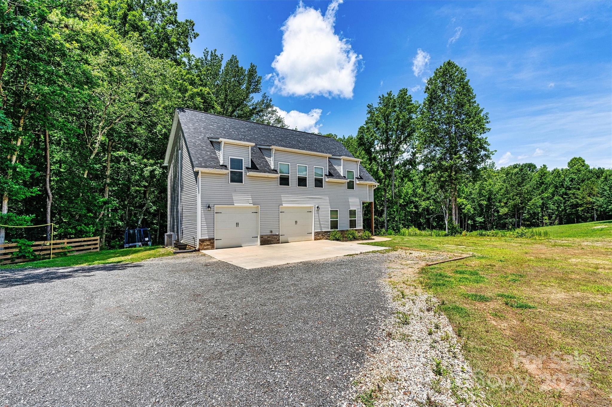 237 Mariposa Road