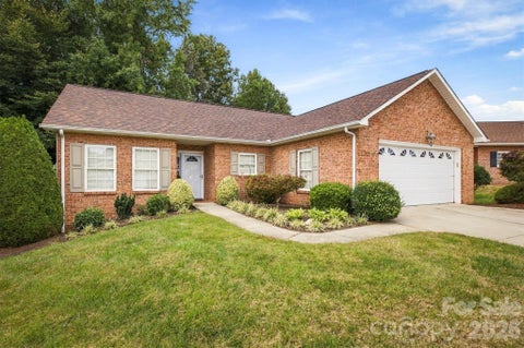 Photo of 1211 Wexford Village Circle NE, Lenoir, NC 28645 (MLS # 4425548)