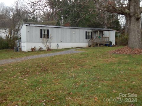 A home in Waynesville