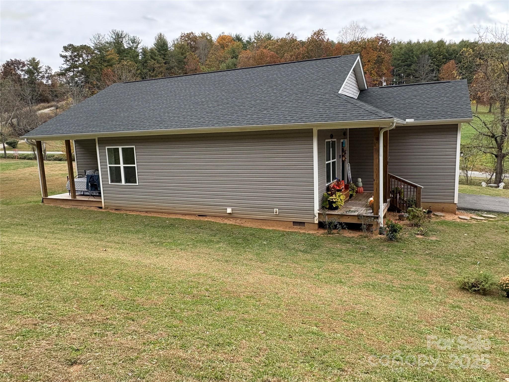 10 Scarlett Ridge Drive