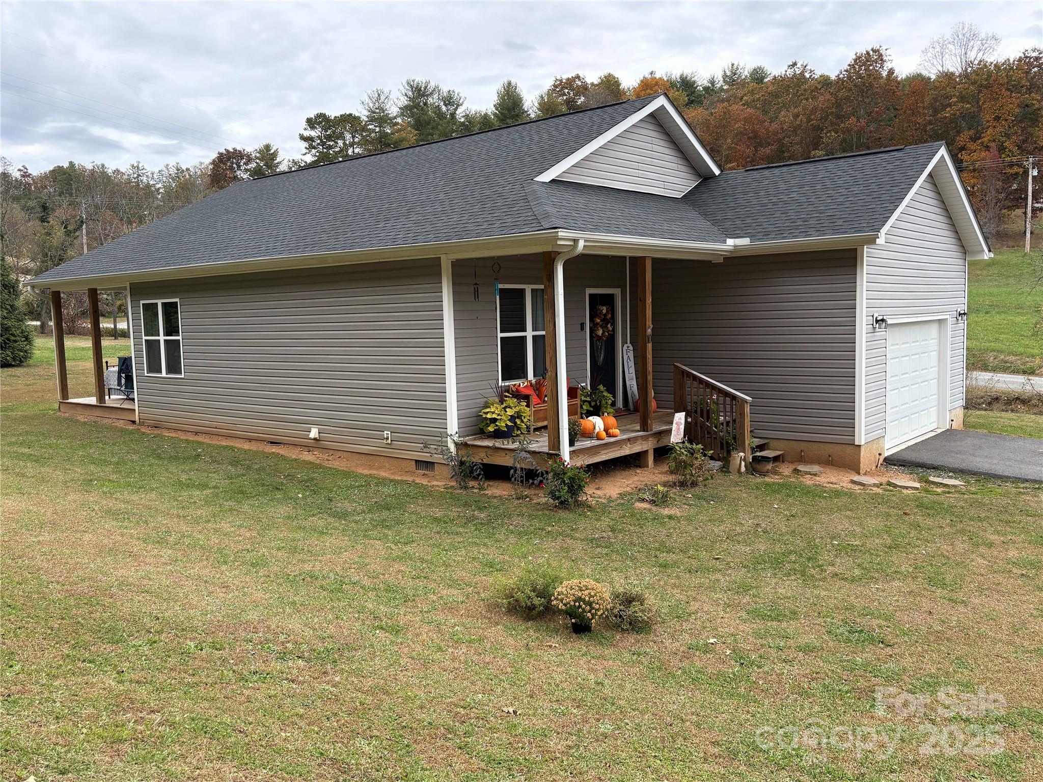 10 Scarlett Ridge Drive