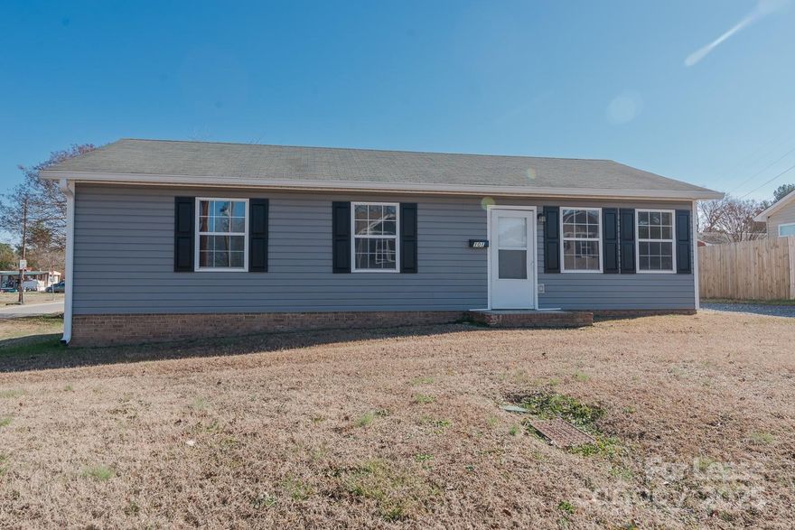 This cute & cozy 3 bedroom ranch home located in the heart of Clover features open floor plan with living room, fully equipped eat in-kitchen w/ stainless appliances & tile flooring & spacious bedrooms. Hard surface flooring throughout. Open level lot w/ private driveway. Ready for immediate occupancy and will allows pet w/ application & $200 pet screening/per pet. Tenant responsible for all utilities, yard maintenance & basic renters insurance. Deposit is dependent on application. All fees, deposit and 1st month’s rent will be due prior to move in.