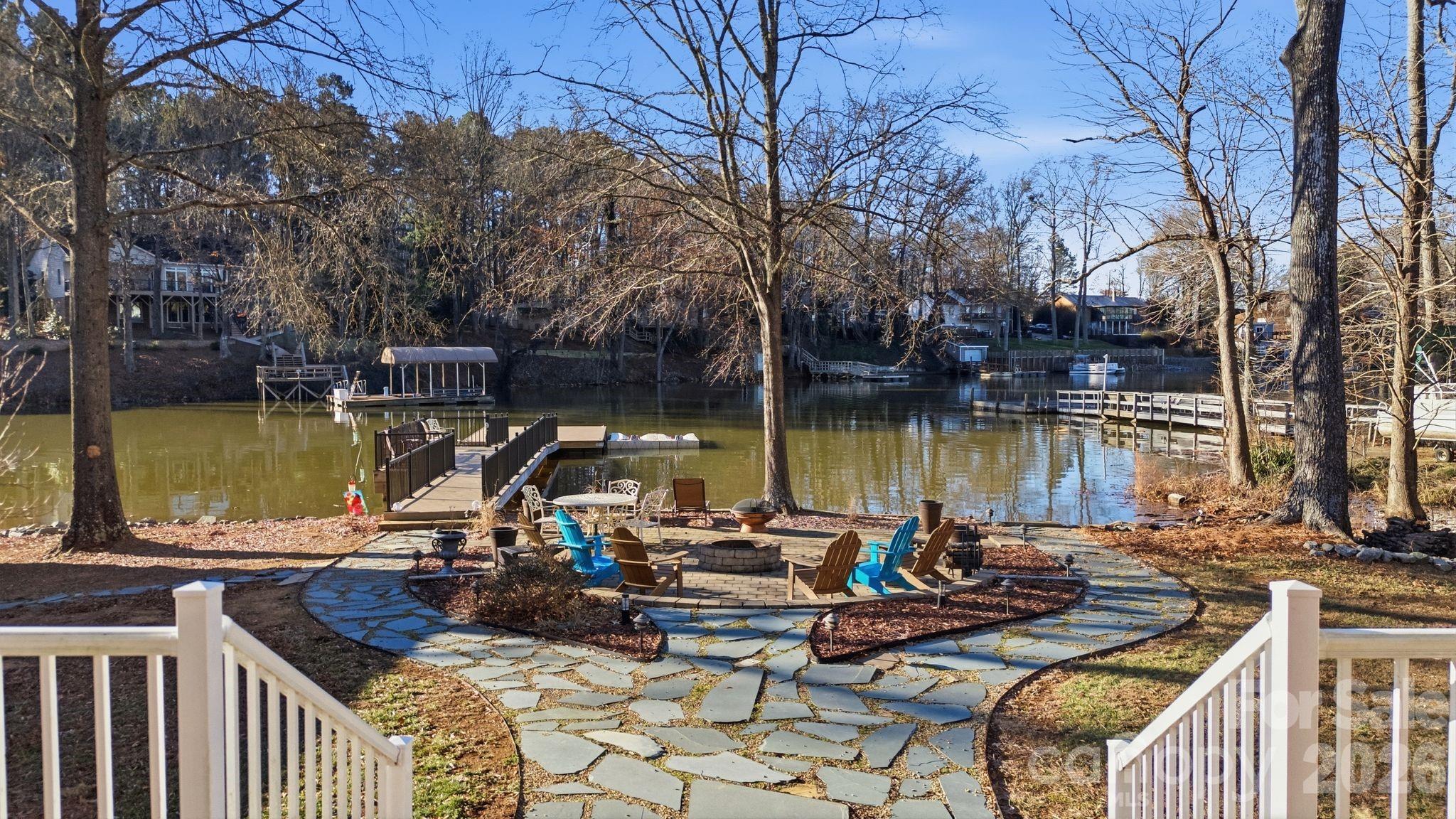 1186 Riverwood Drive