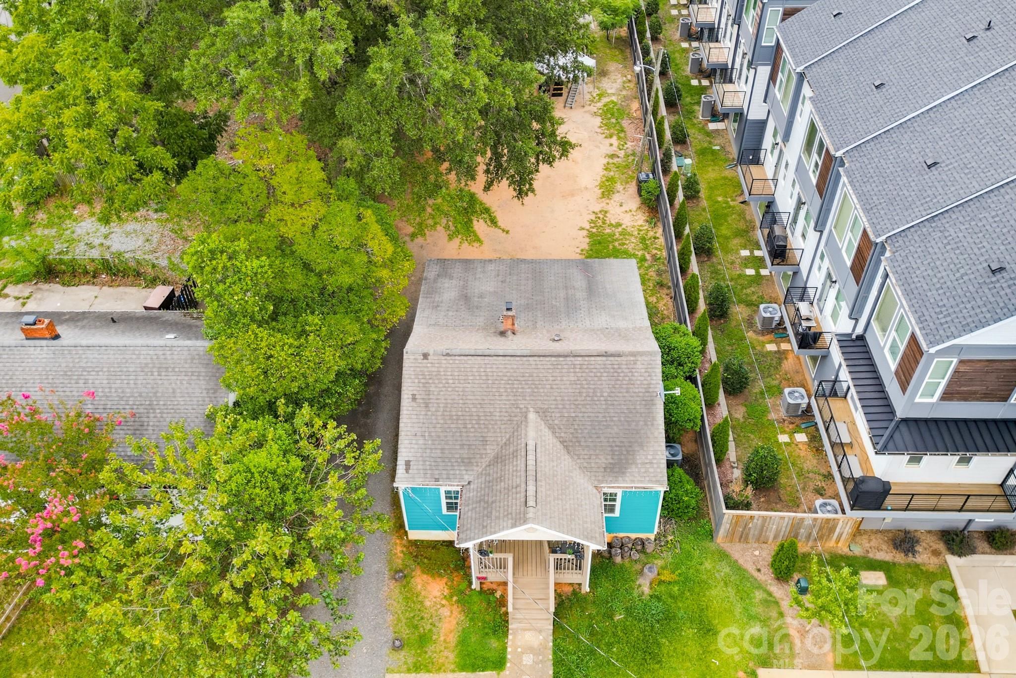 4113 S Tryon Street