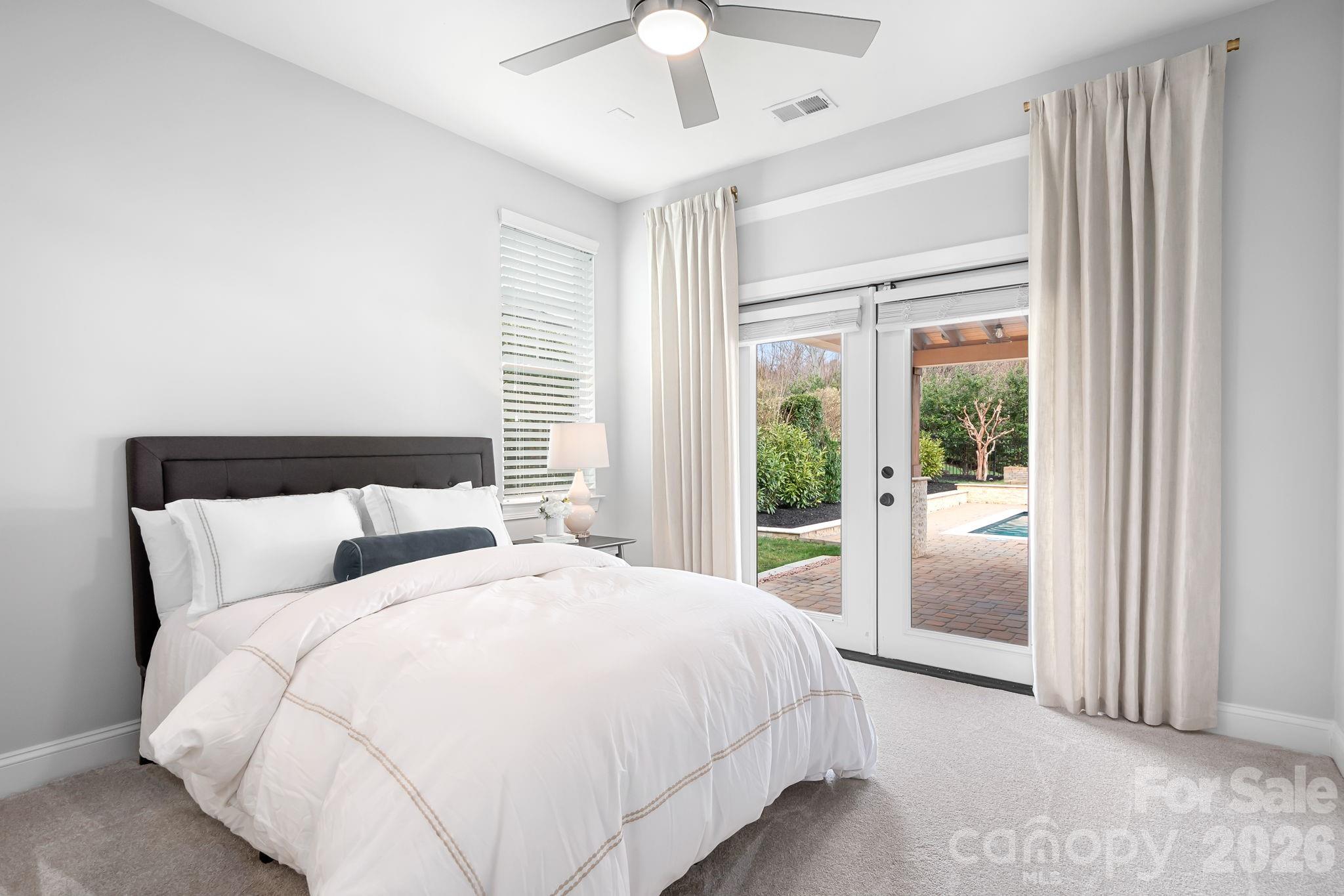 Robbins Park - Residential