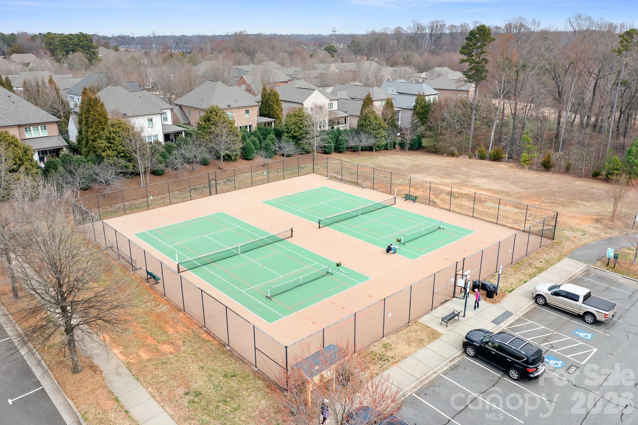 Robbins Park - Residential