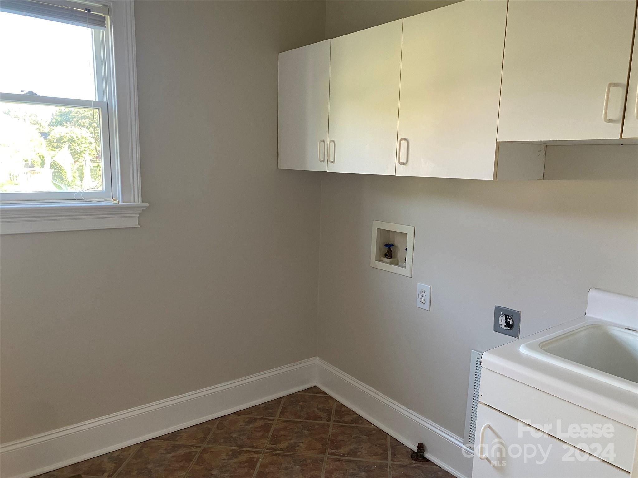 Harbor Cove - Residential Lease