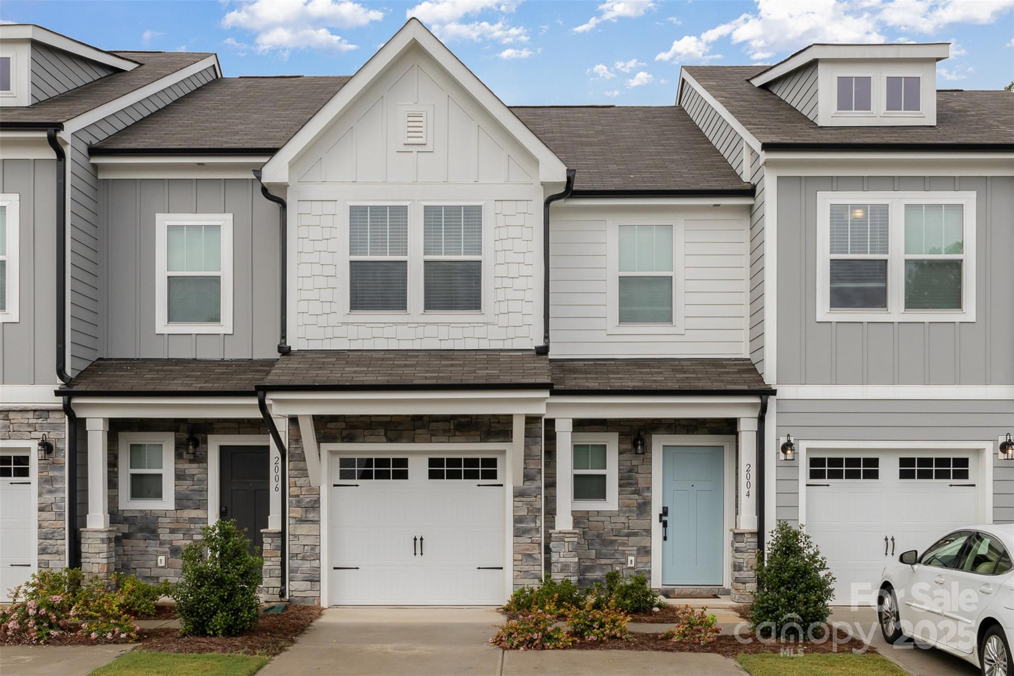 2004 Crooked Oak Lane