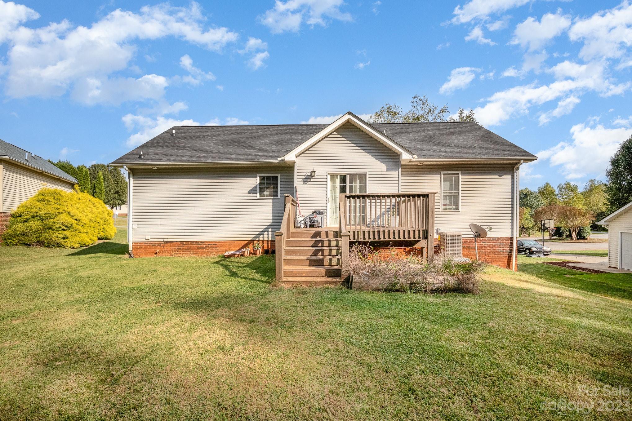 Pipers Ridge - Residential