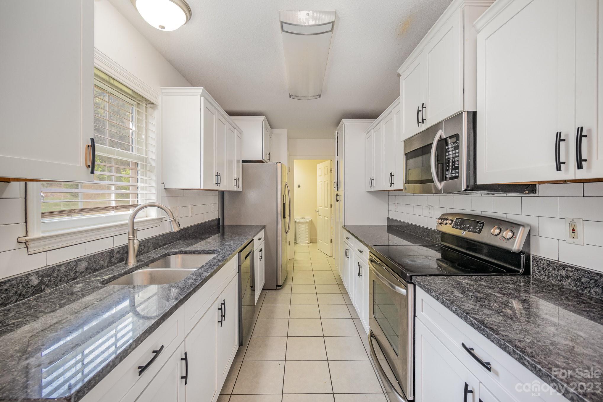 Pipers Ridge - Residential