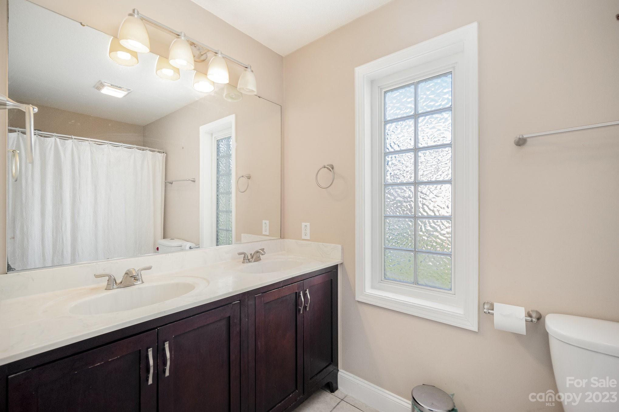 Pipers Ridge - Residential