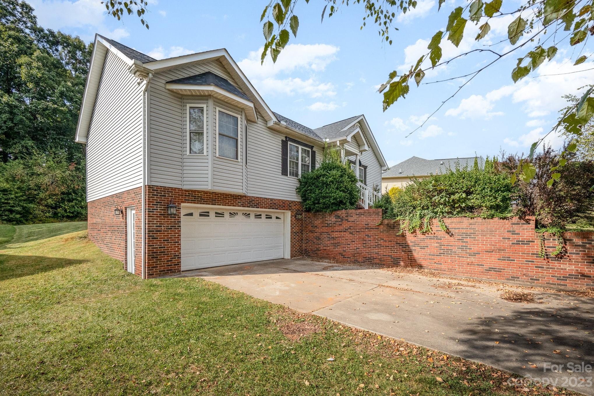 Pipers Ridge - Residential