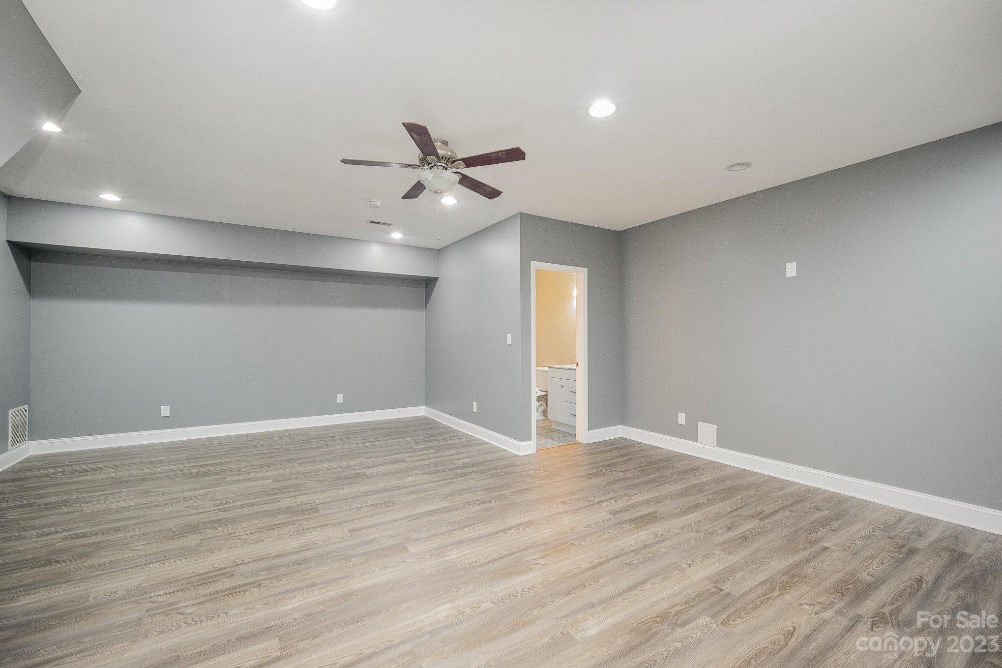 Pipers Ridge - Residential