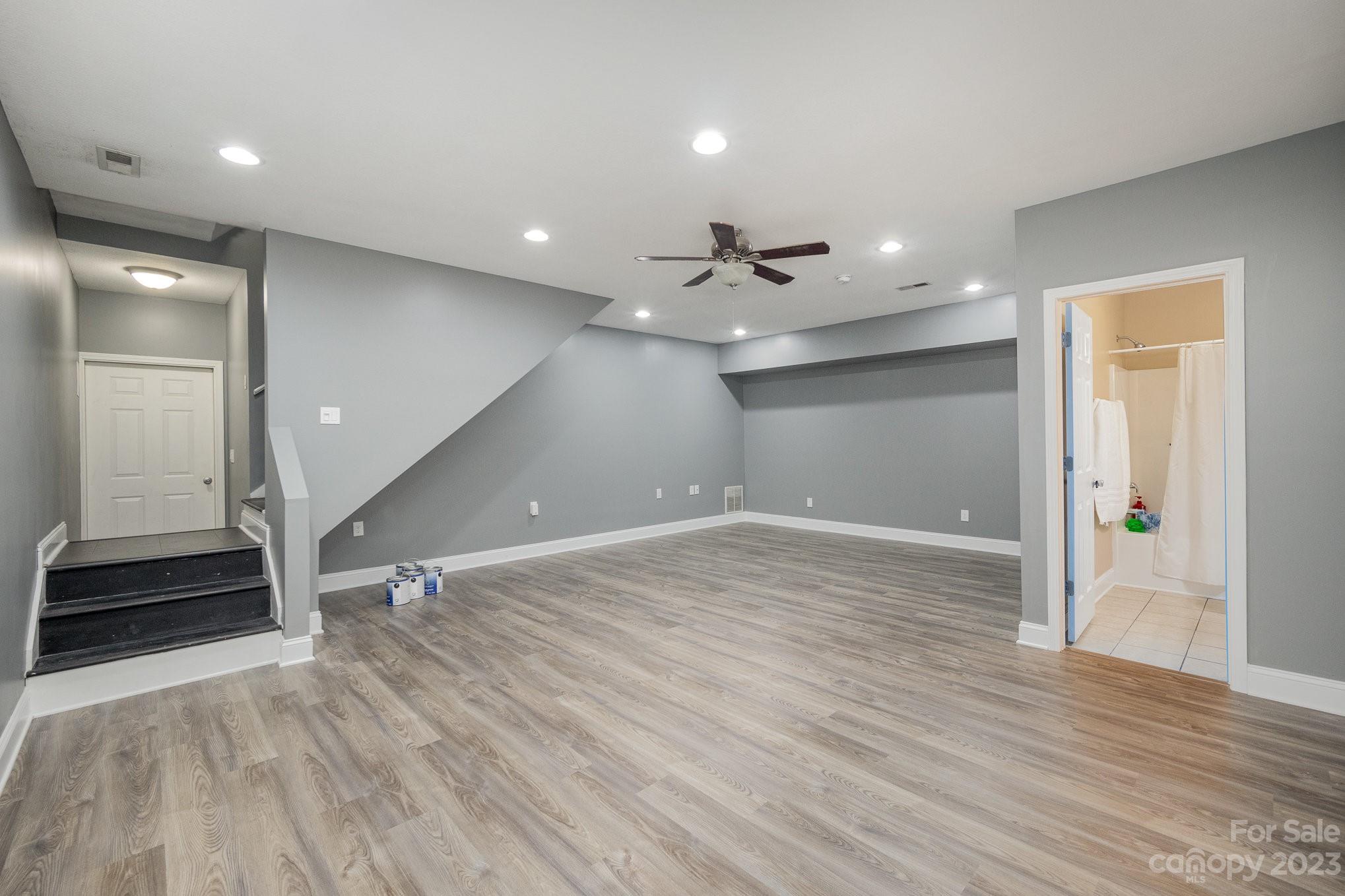 Pipers Ridge - Residential