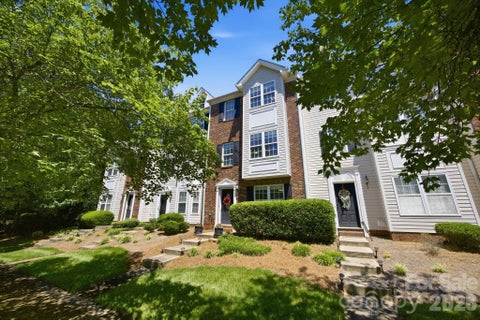 Photo of 6721 Mountain Majesty Way, Huntersville, NC 28078 (MLS # 4390134)