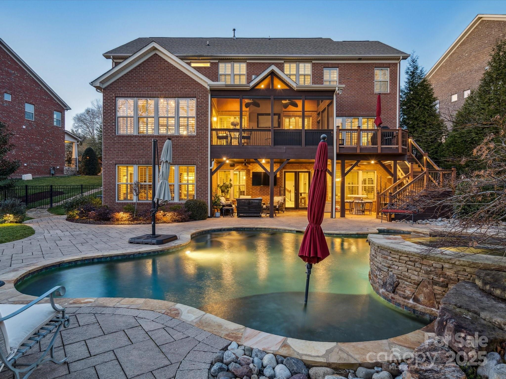 Barber Rock - Residential