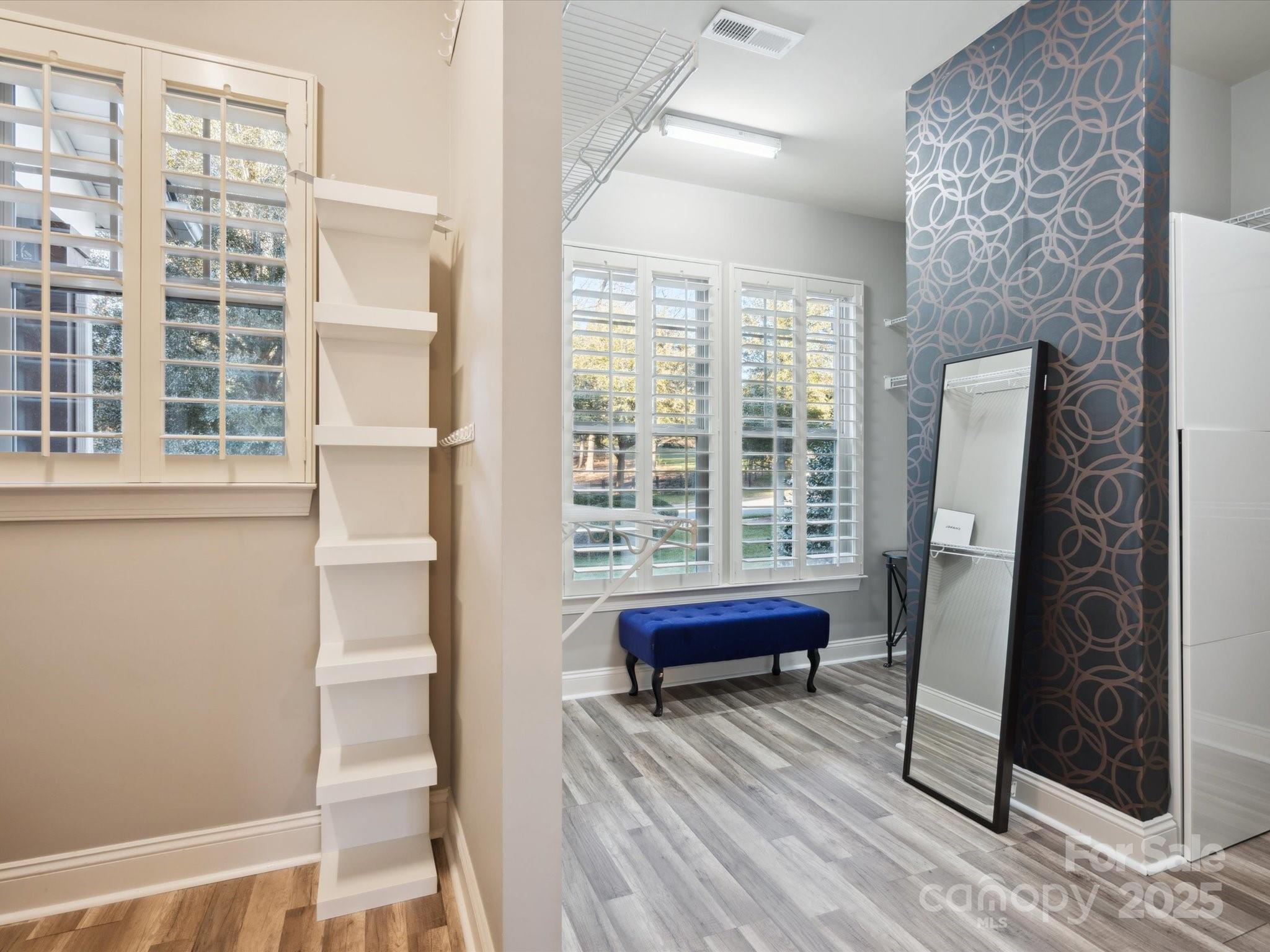 Barber Rock - Residential