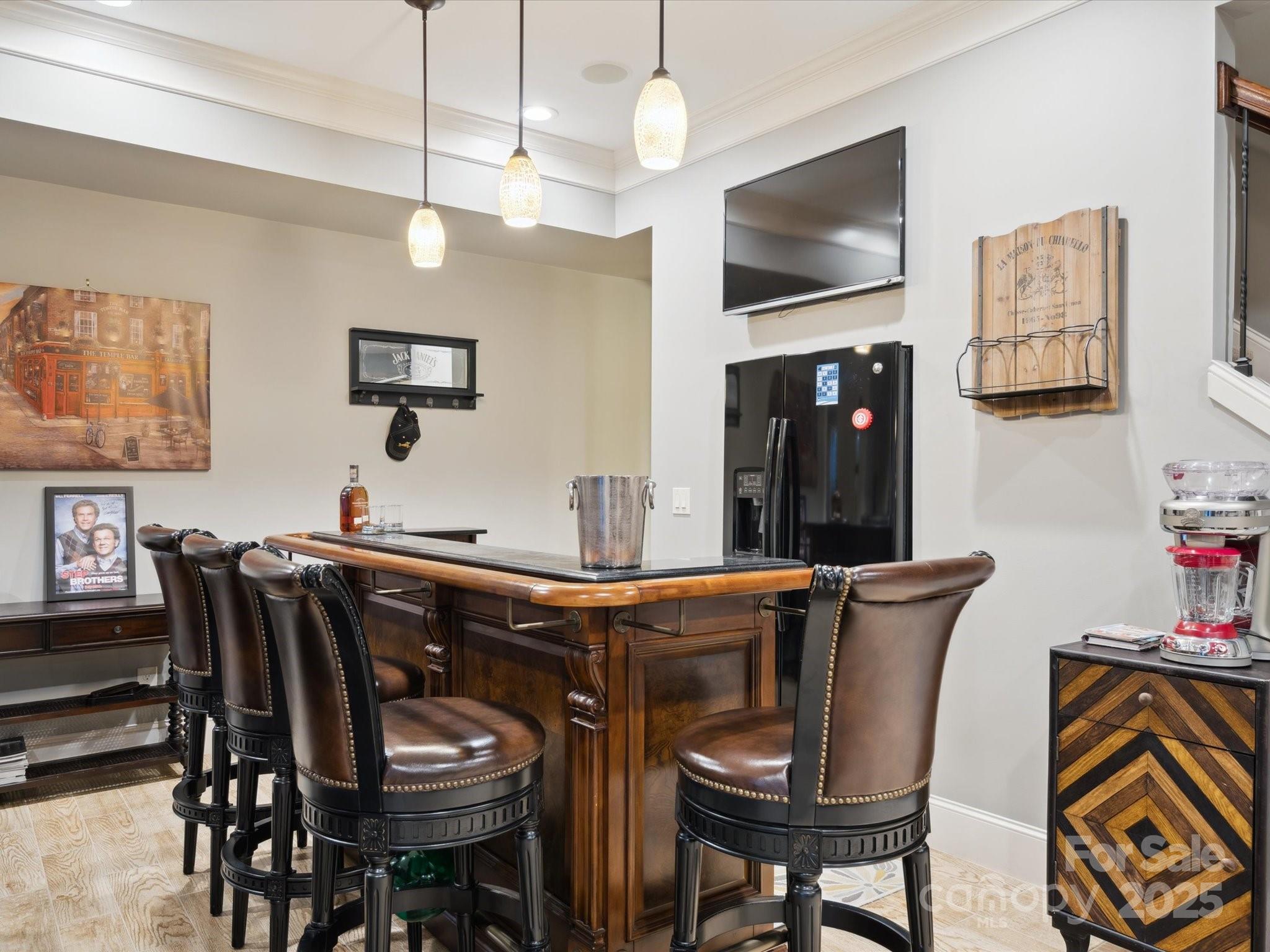 Barber Rock - Residential