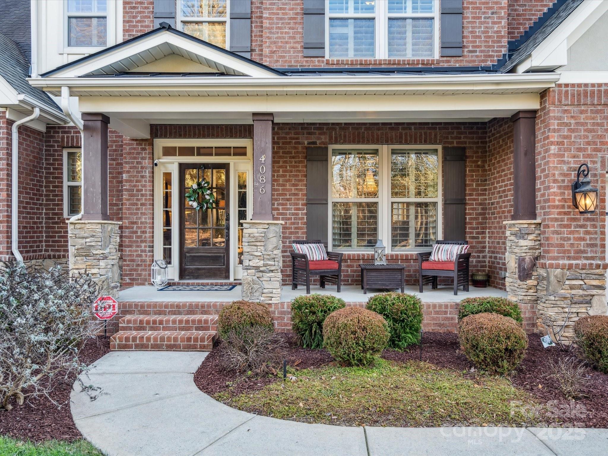 Barber Rock - Residential