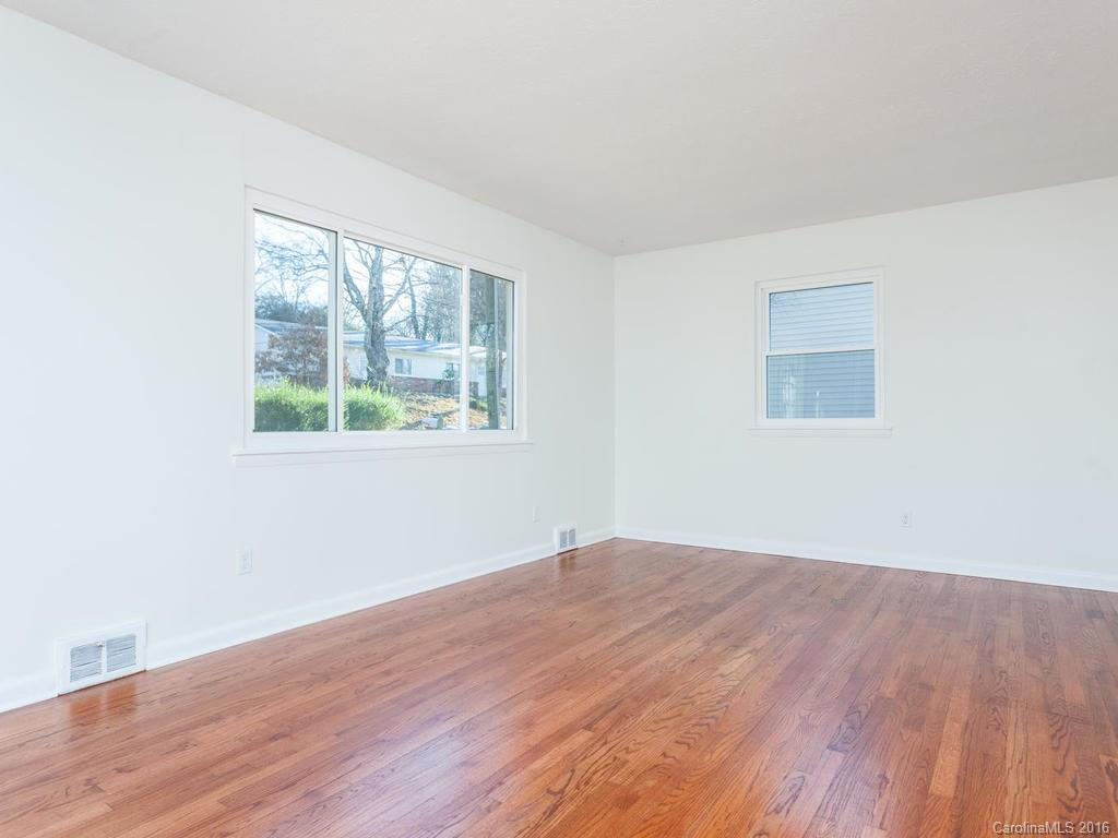 Falconhurst - Residential