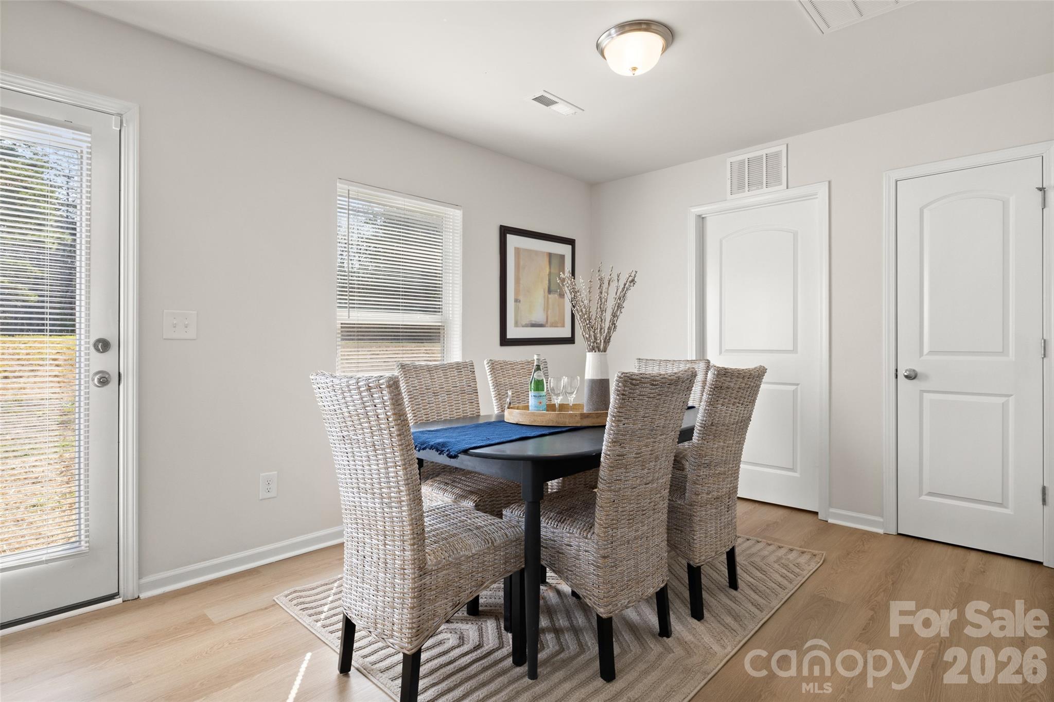 2217 Pinnacle View Drive