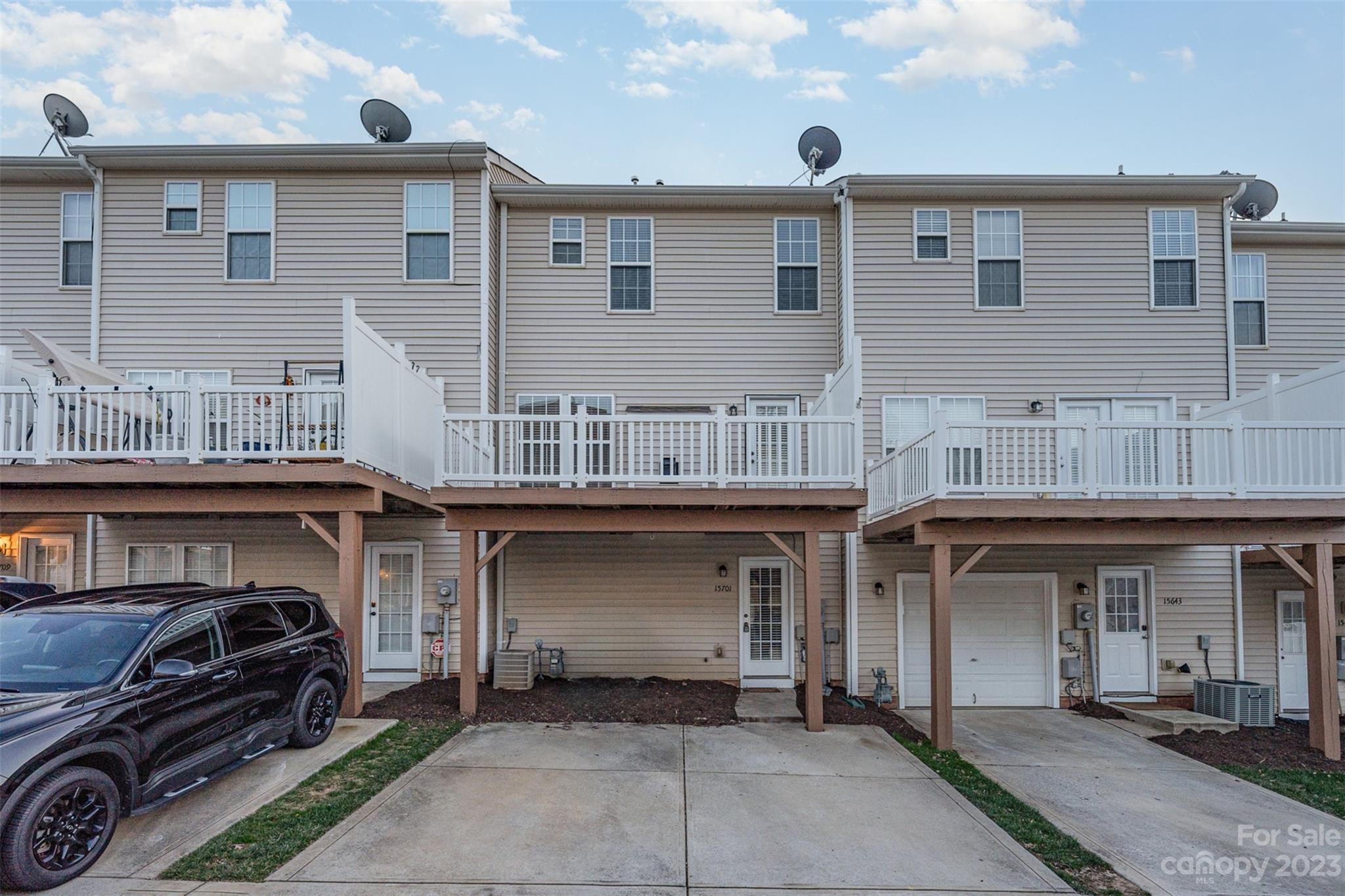 Kingsley - Residential