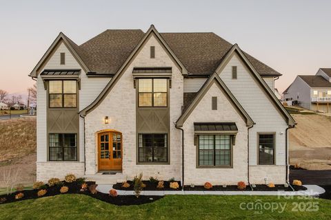 Photo of Lot 35 Peninsula Point Drive #Devonshire, Norwood, NC 28128 (MLS # 4284882)