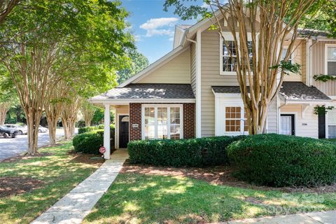 Photo of 8390 Chaceview Court, Charlotte, NC 28269 (MLS # 4283871) Photo of 8390 Chaceview Court, Charlotte, NC 28269 (MLS # 4283871)