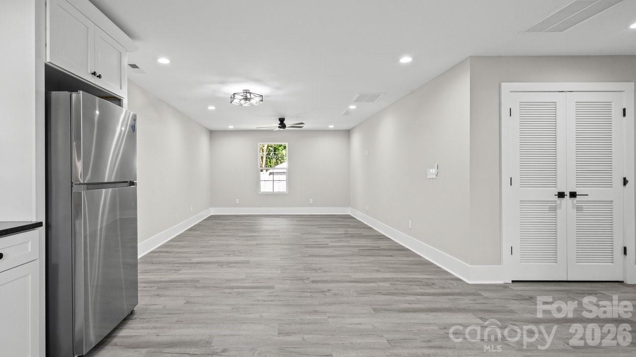 Central Place - Residential