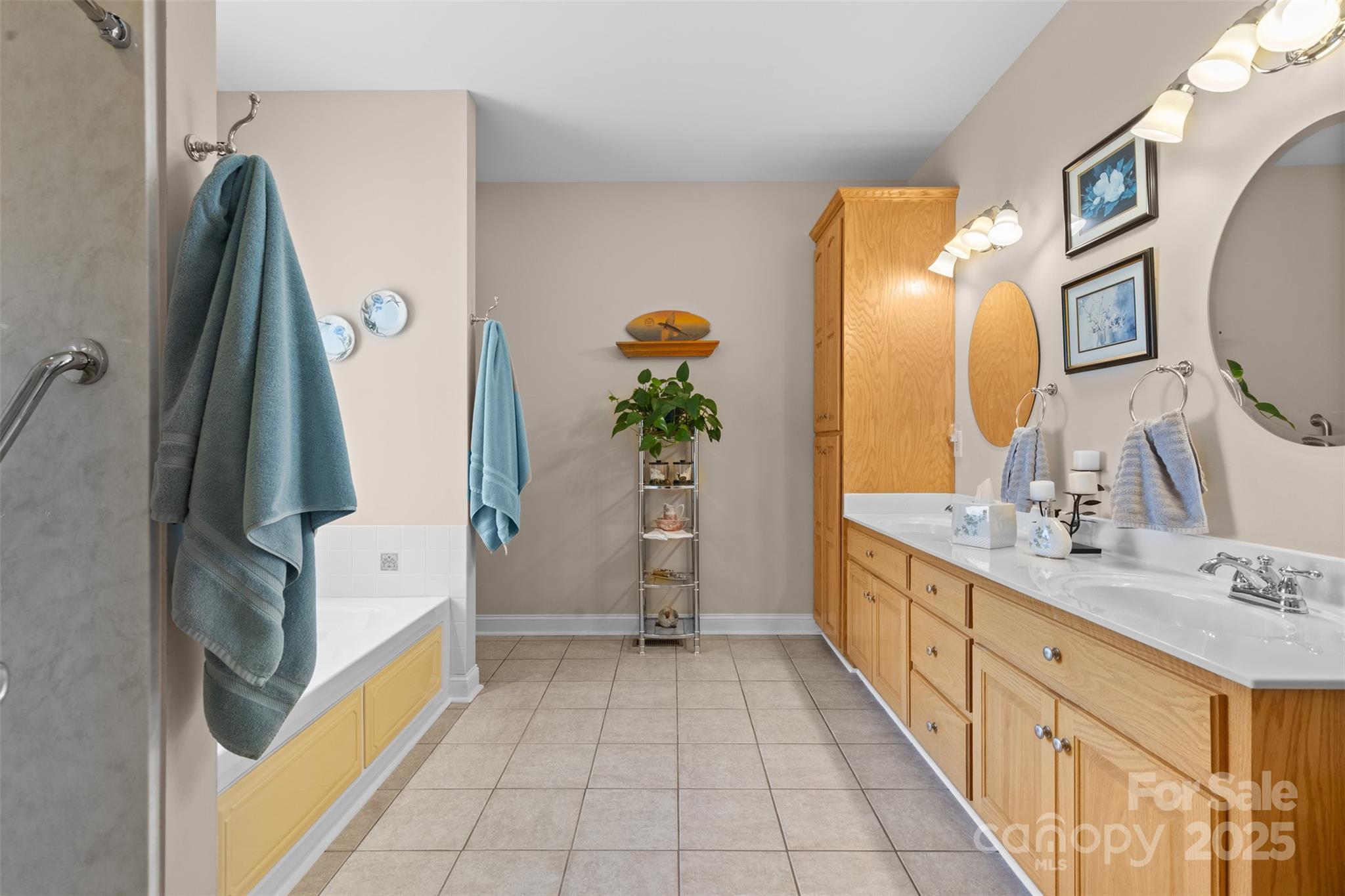 Ridgecrest Acres - Residential