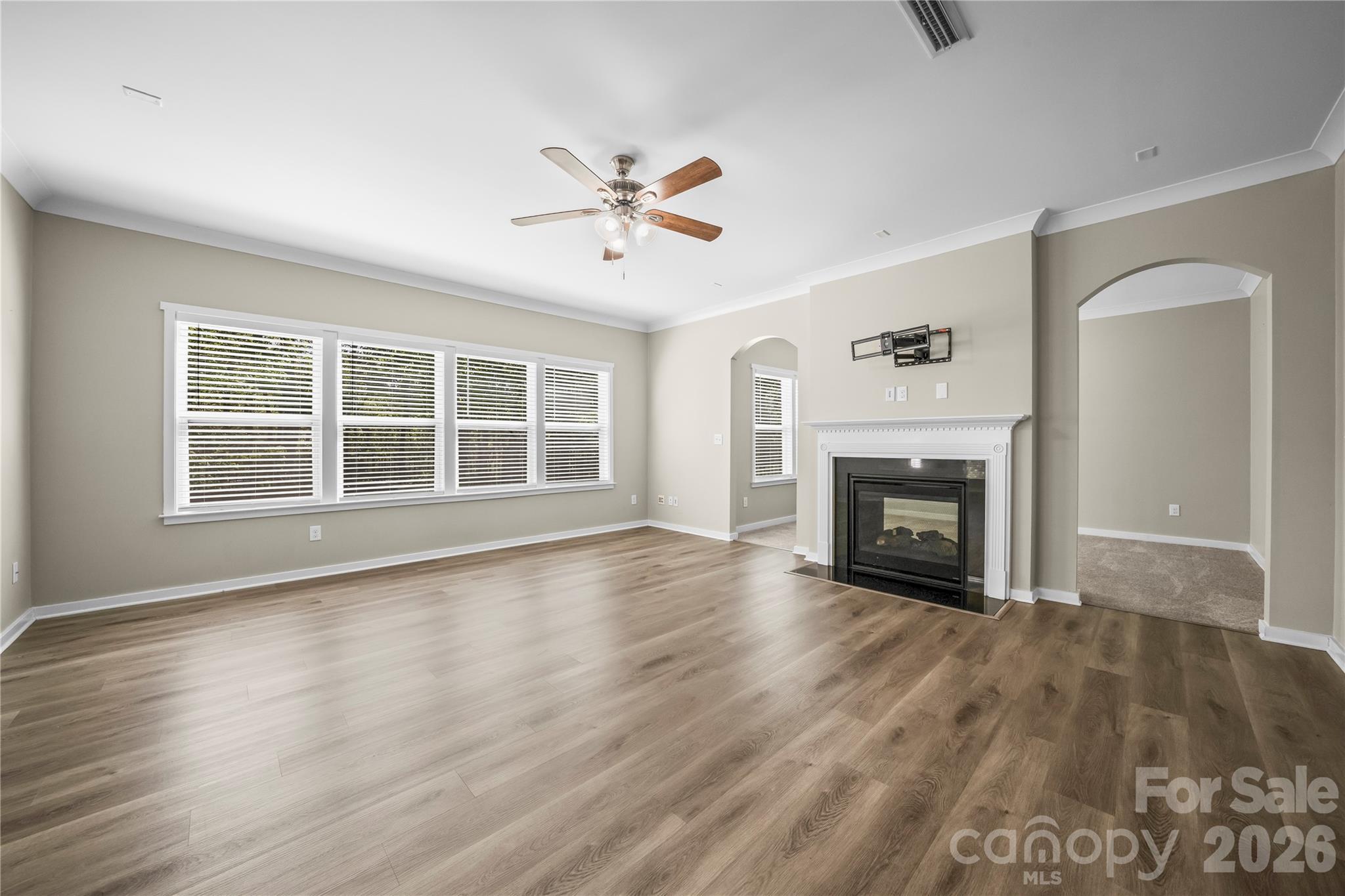 Lake Ridge - Residential