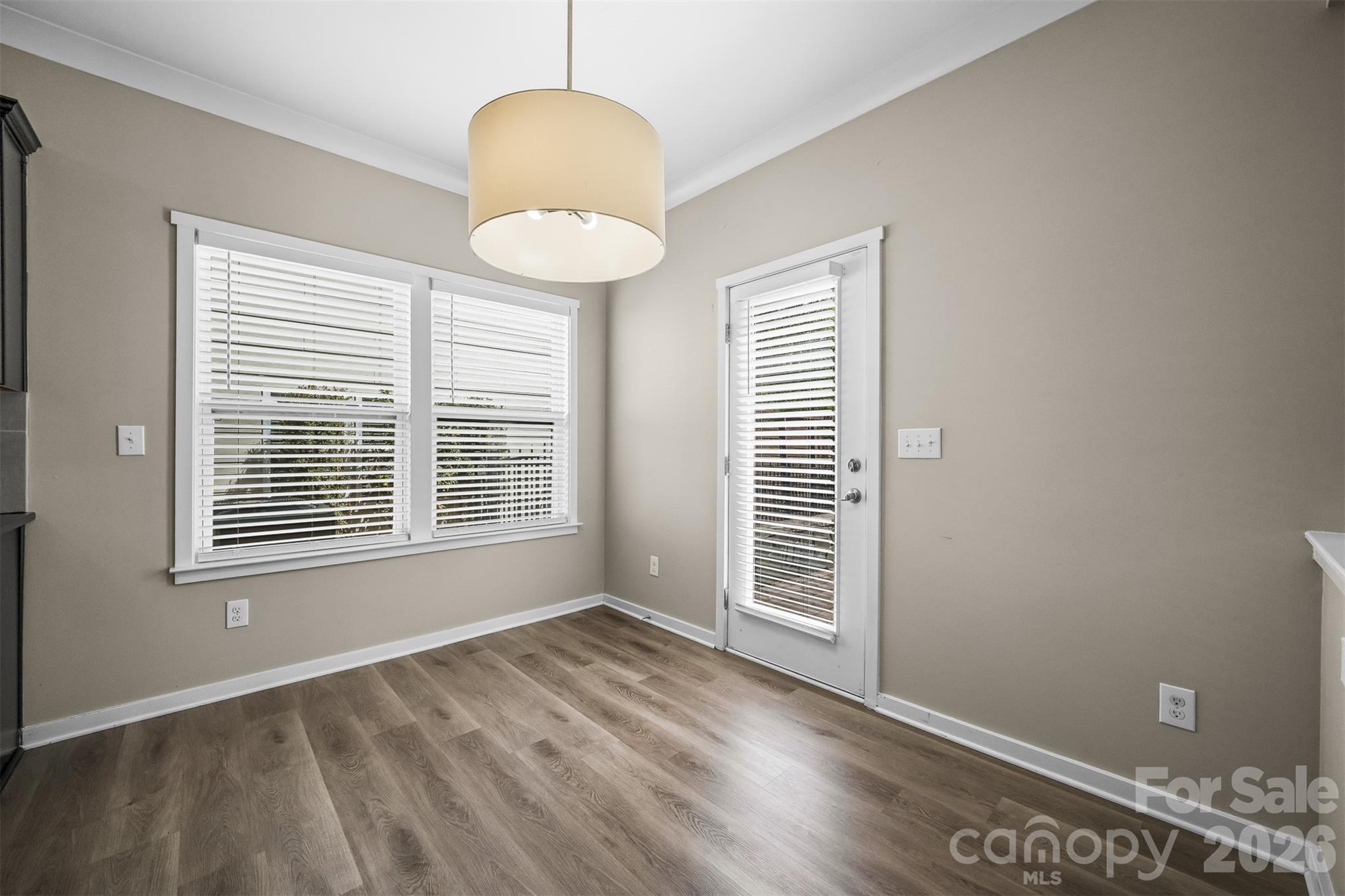 Lake Ridge - Residential