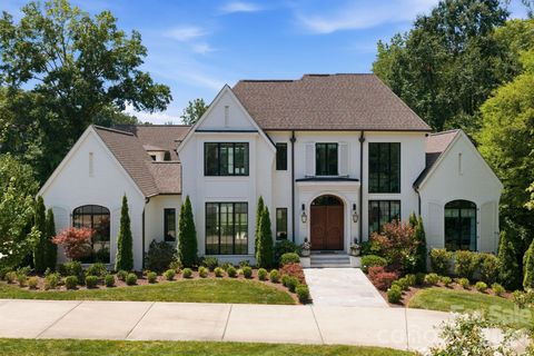 Photo of 4420 Forest Hills Drive, Charlotte, NC 28226 (MLS # 4399080)