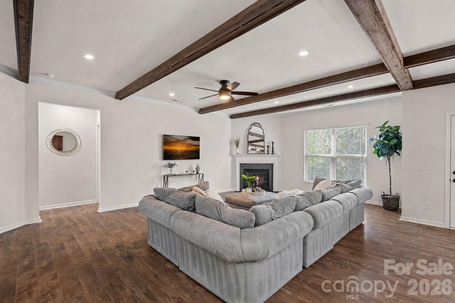 3995 Kestrel Lane