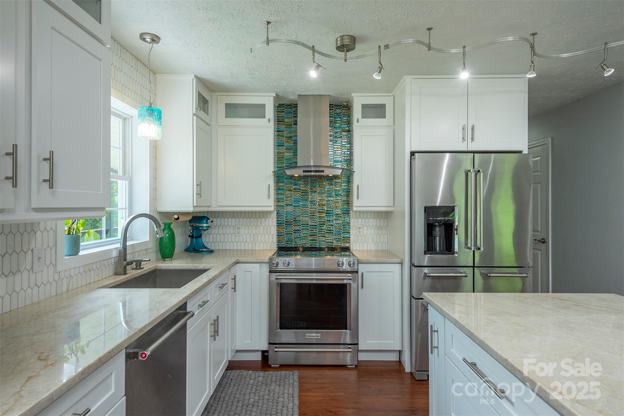 109B Star Trace Drive